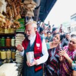 PM Modi’s Jhalmuri Break Goes Viral: What is Jhalmuri, Why It’s Famous & How to Make It