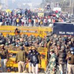 Massive Traffic Jam Leaves Commuters Helpless