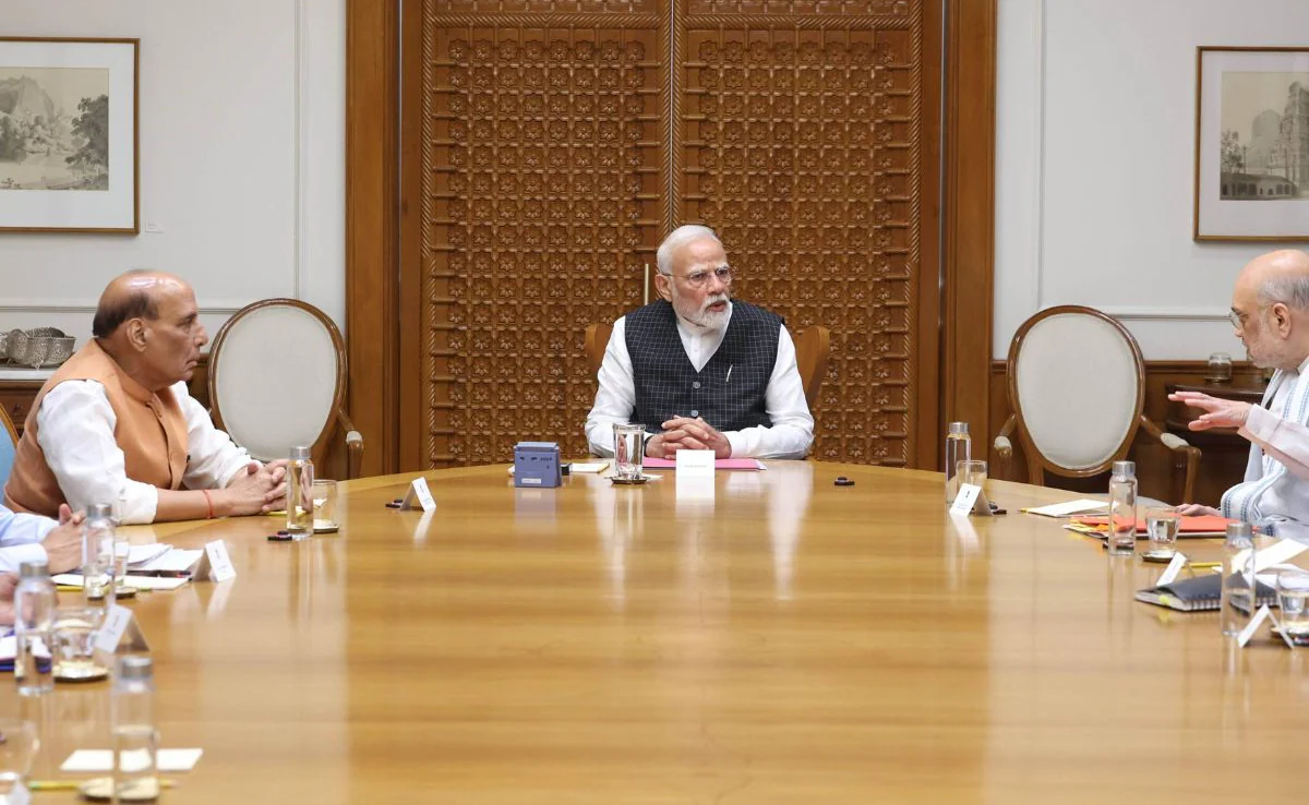 pm modi security meeting